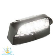 Load image into Gallery viewer, Multivolt Waterproof 12v~24v Trailer Licence Plate Light